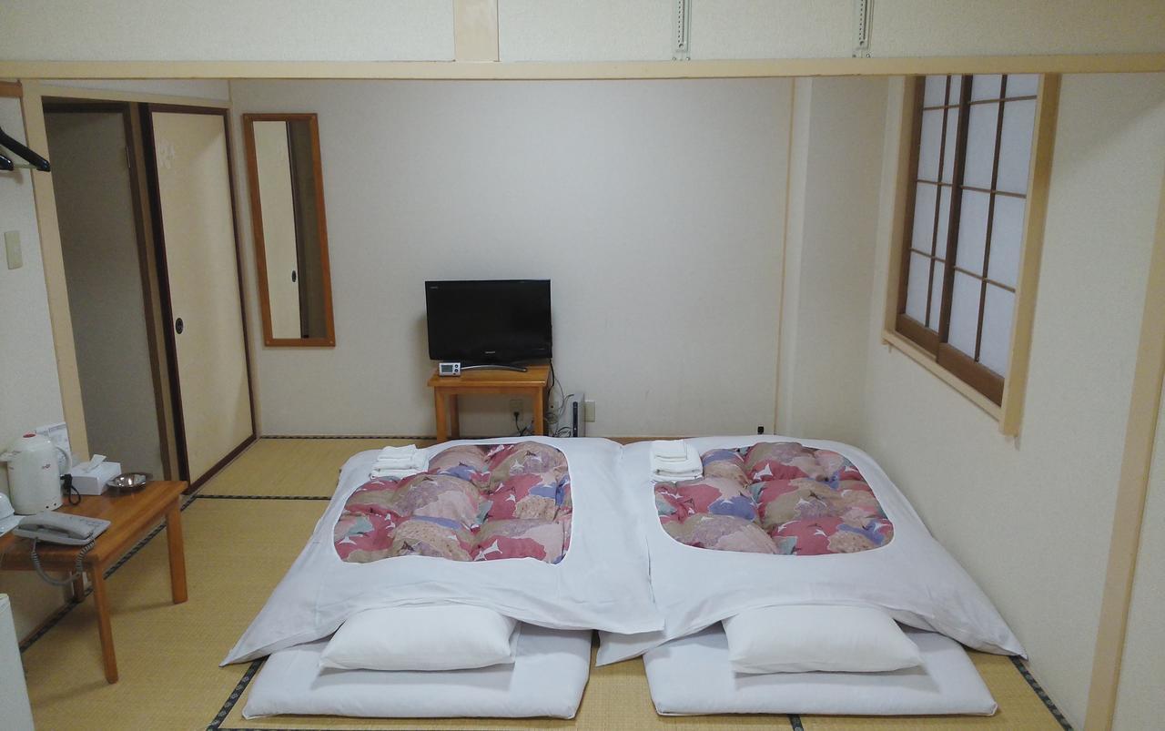 Hotel Miyako Hills Экстерьер фото