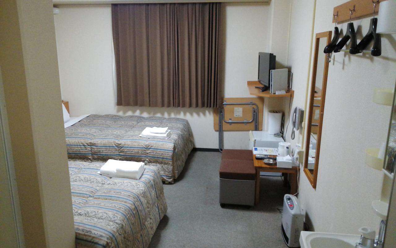 Hotel Miyako Hills Экстерьер фото
