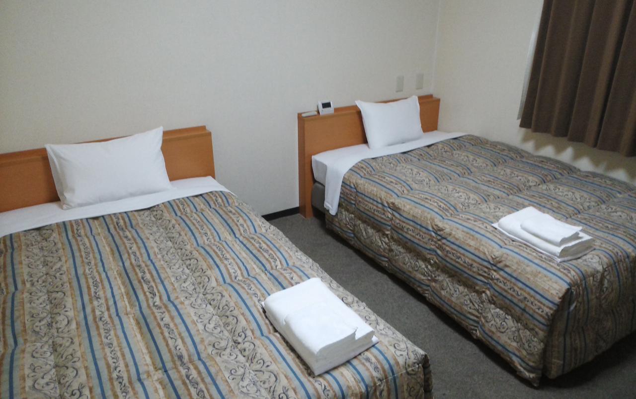 Hotel Miyako Hills Экстерьер фото