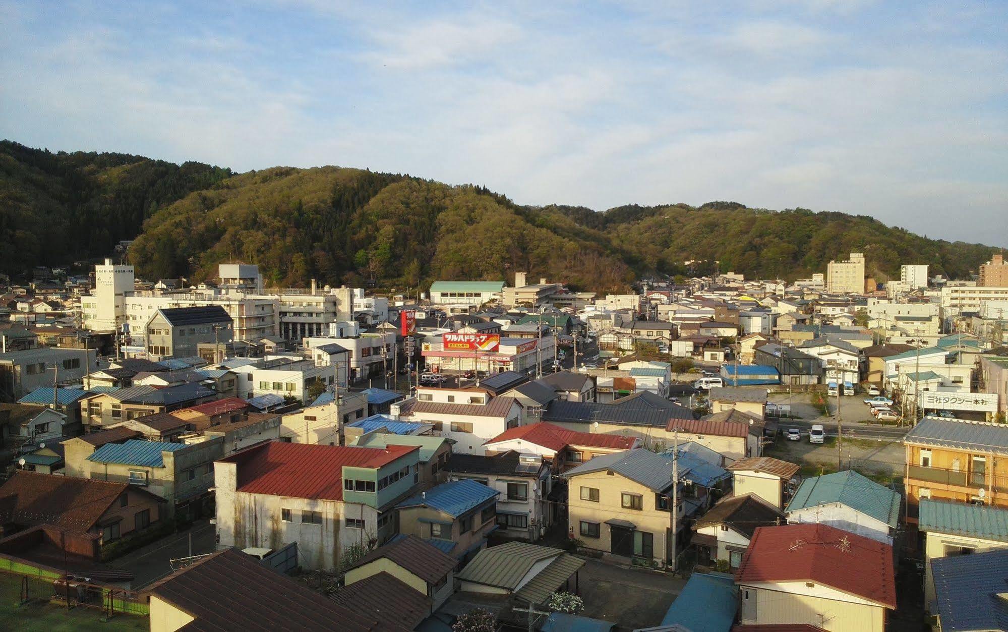 Hotel Miyako Hills Экстерьер фото