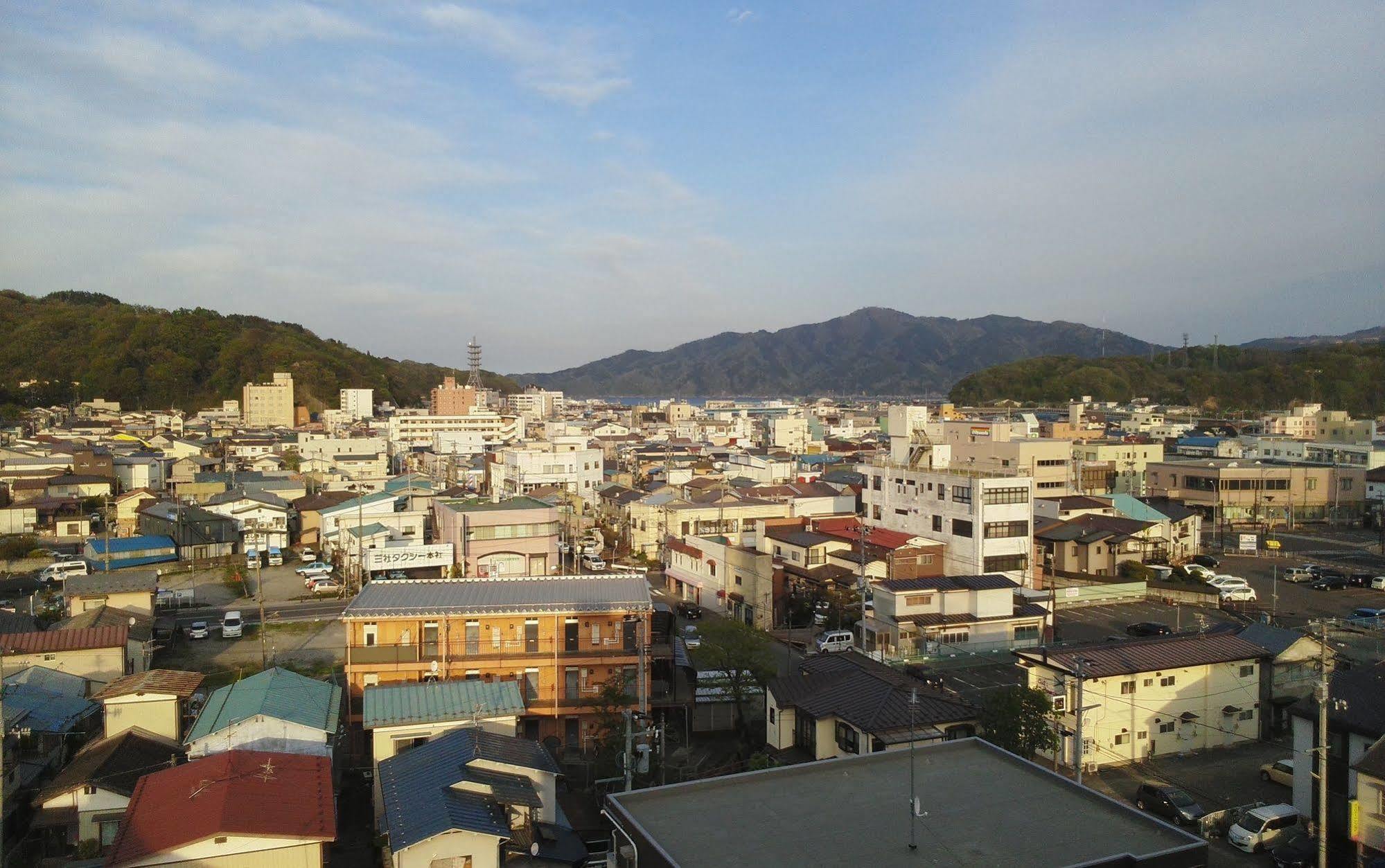 Hotel Miyako Hills Экстерьер фото