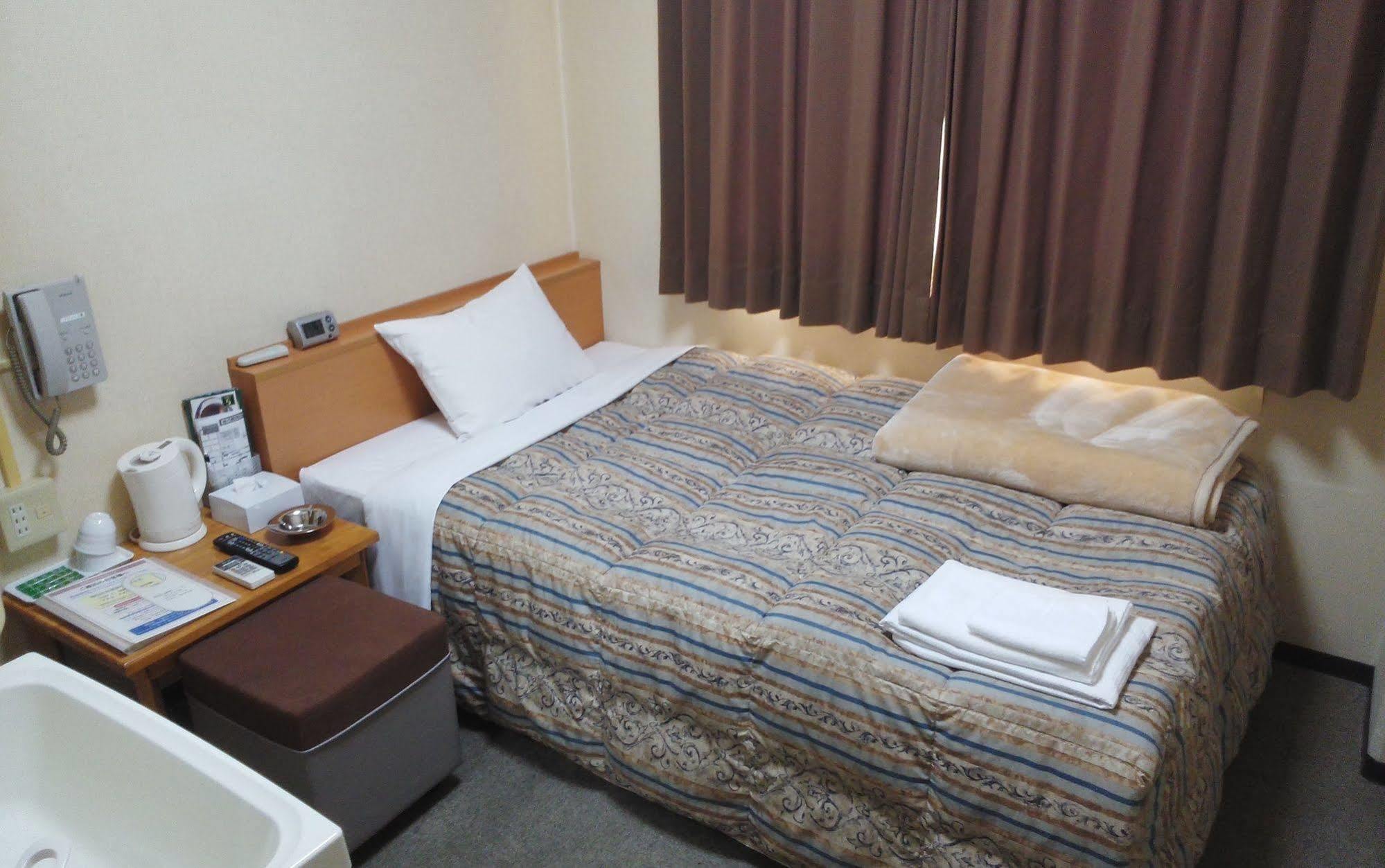 Hotel Miyako Hills Экстерьер фото