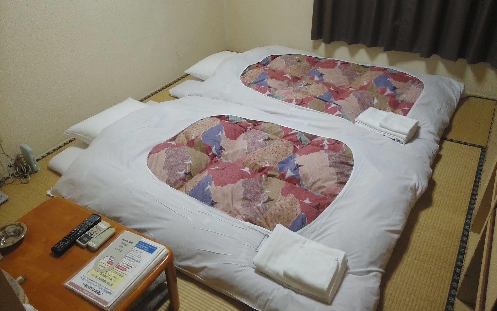 Hotel Miyako Hills Экстерьер фото